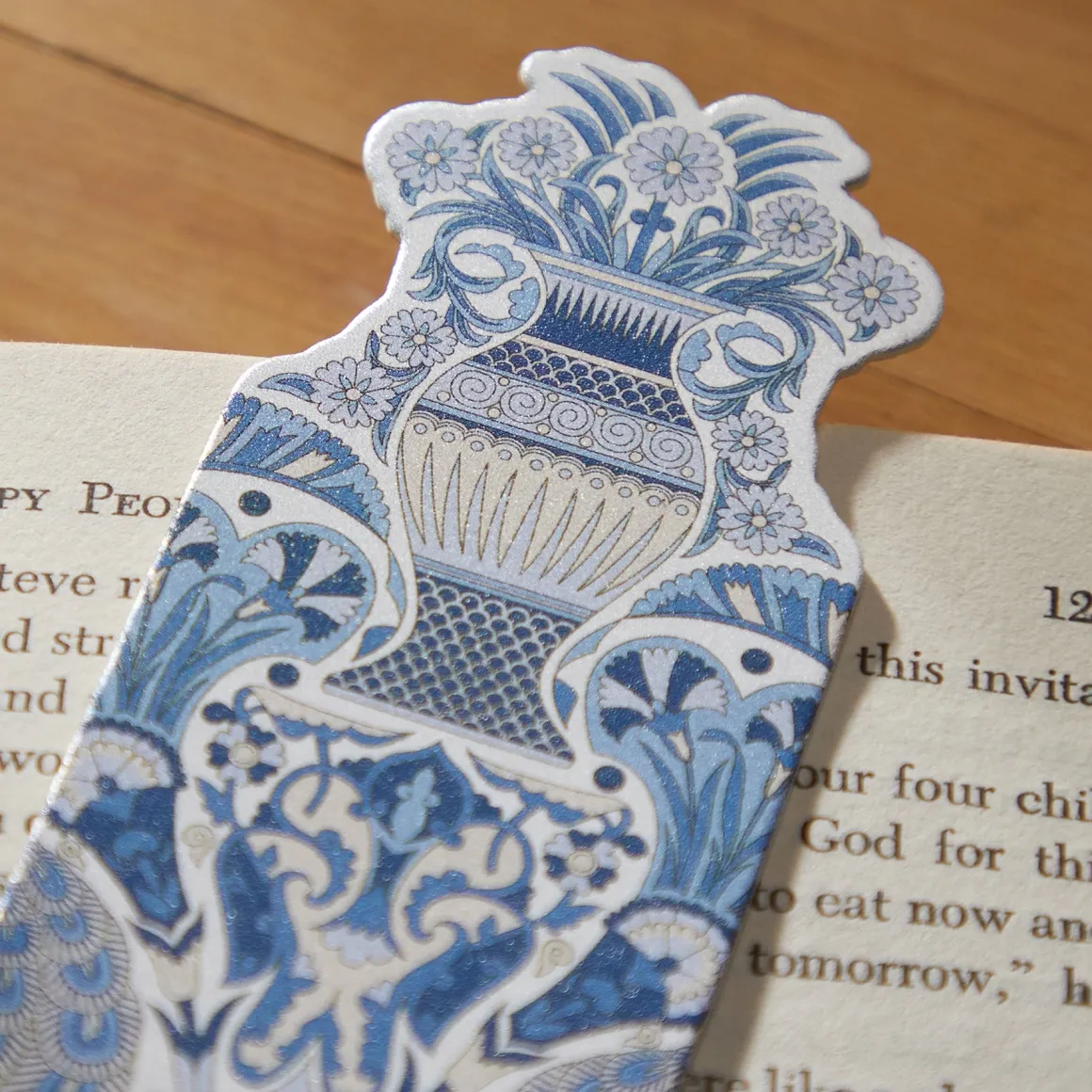 Liberty Oscar's Palace Shaped Bookmark